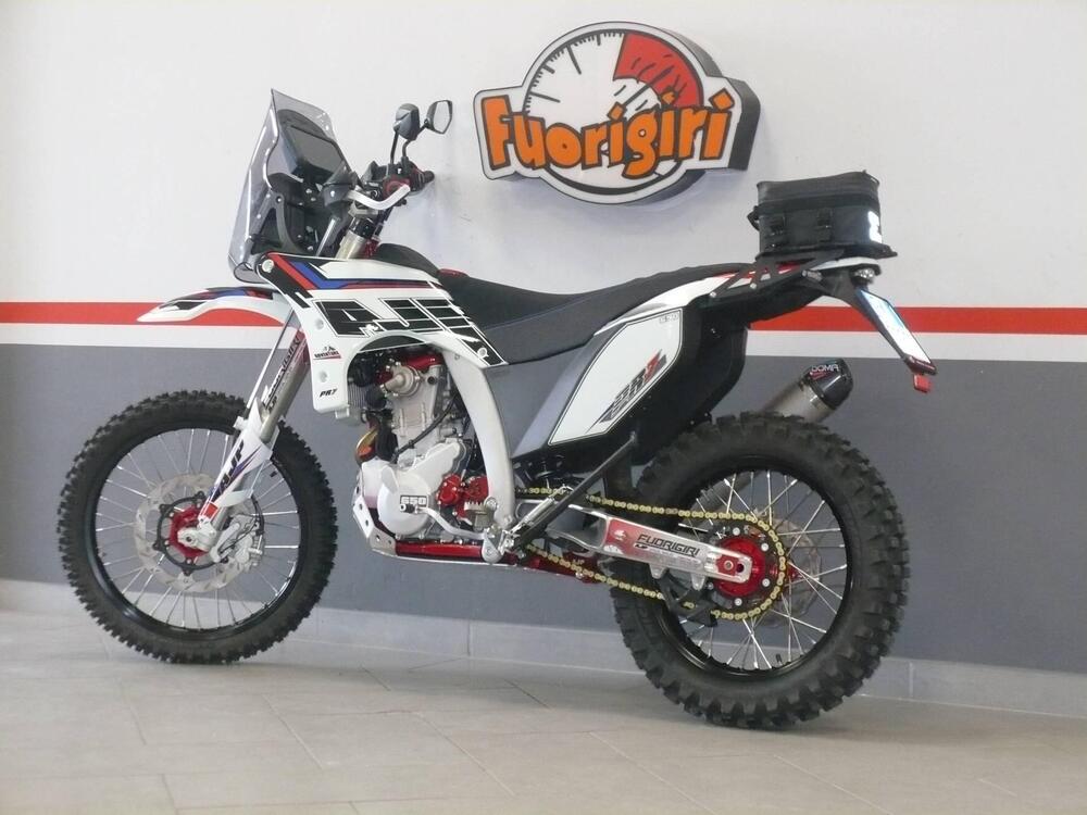 AJP PR7 650 Adventure (2021 - 24) (2)