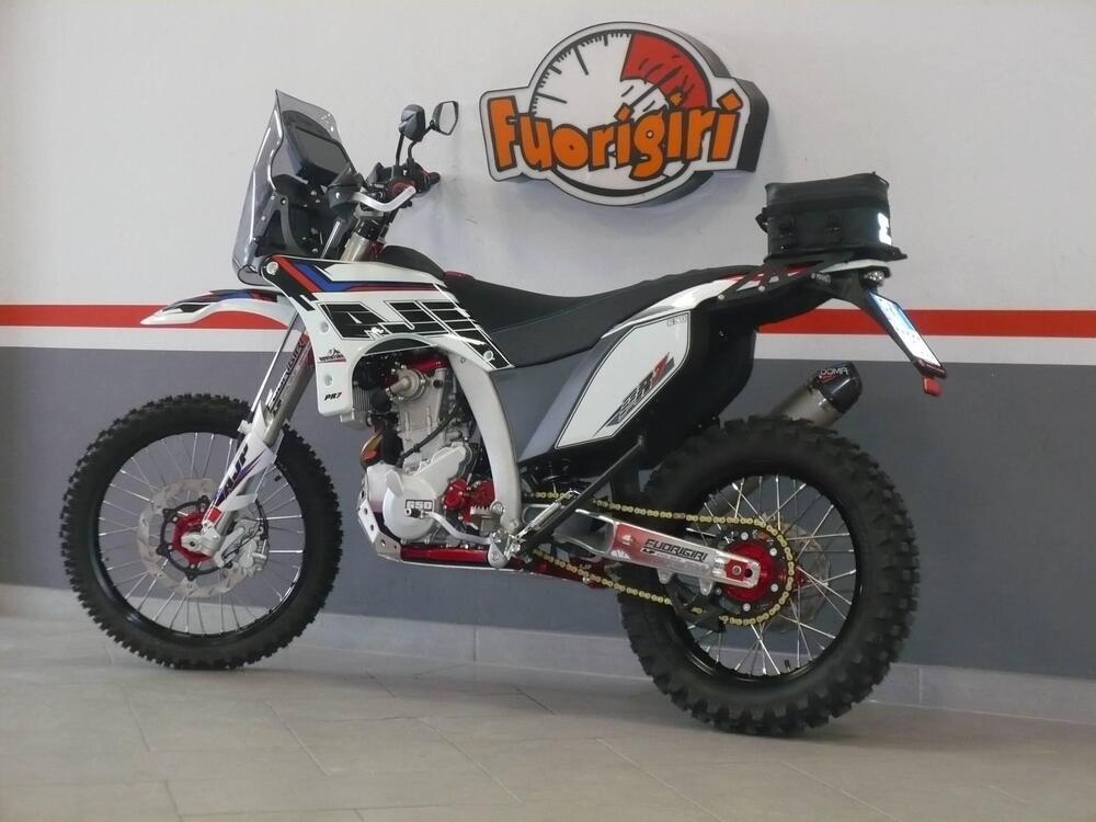 AJP PR7 650 Adventure (2021 - 24) (3)