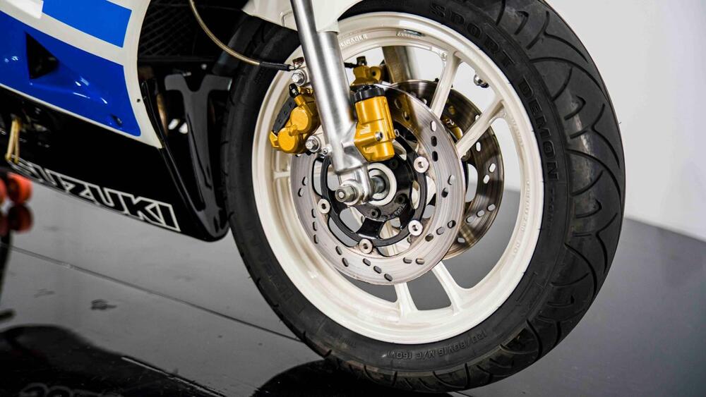 Suzuki RG 500 R (1985 - 88) (17)