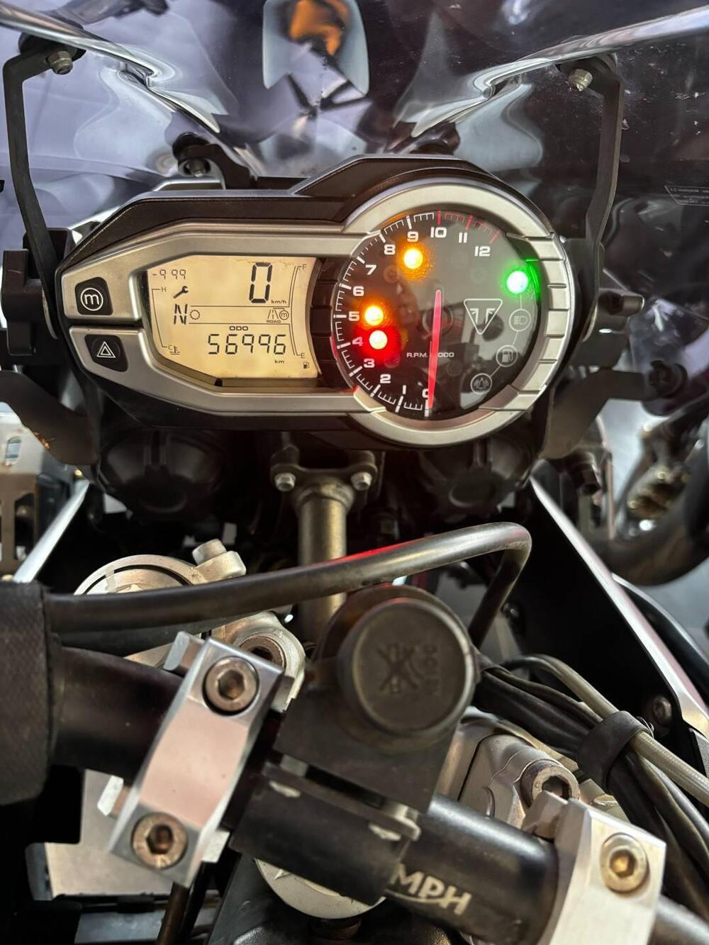 Triumph Tiger 800 XRx (2015 - 17) (5)