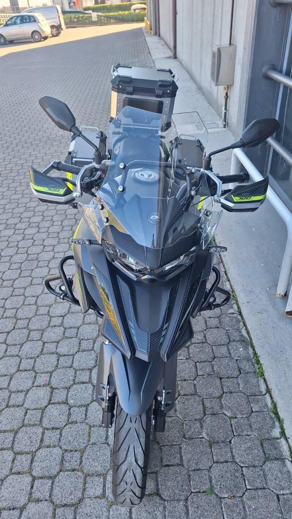 QJ Motor SRT 700 S (2025 - 26) (6)