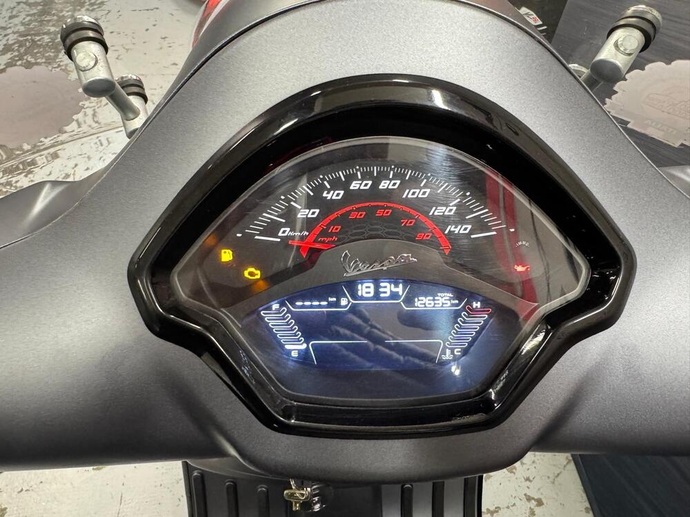 Vespa GTS 300 Super Sport (2023 - 24) (6)