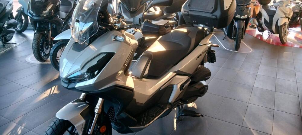 Honda ADV 350 (2022 - 24) (3)