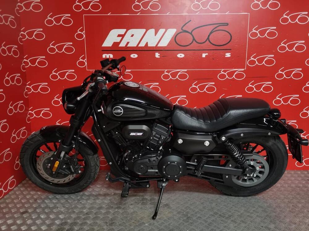 Keeway Motor V302 C (2022 - 26) (3)