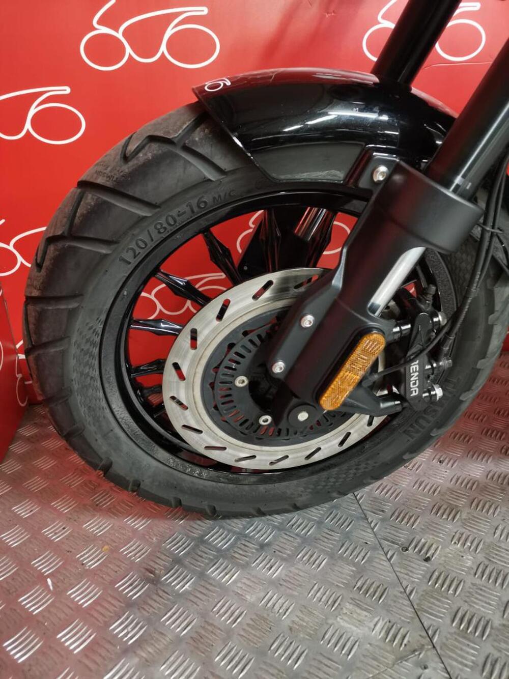 Keeway Motor V302 C (2022 - 26) (5)