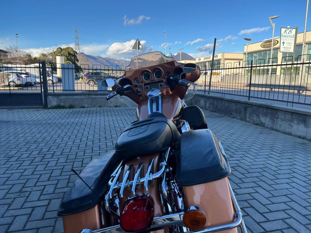 Harley-Davidson 1584 Electra Glide Ultra Classic (2008 - 13) - FLHTCU (3)