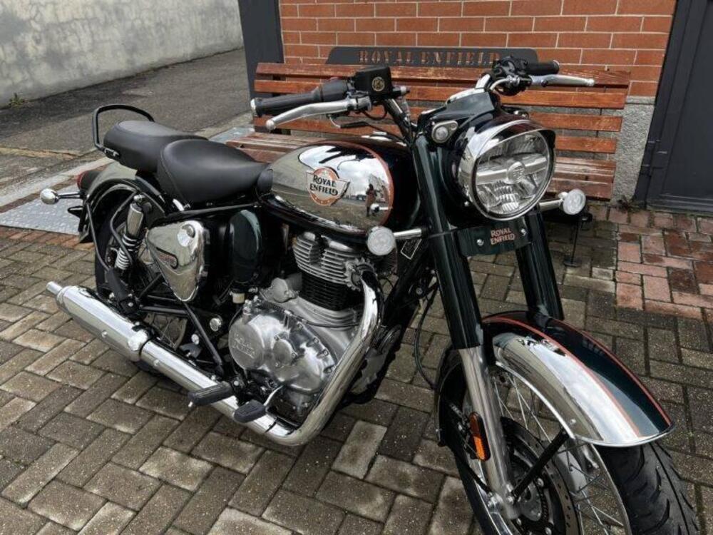 Royal Enfield Classic 350 (2021 - 26) (4)