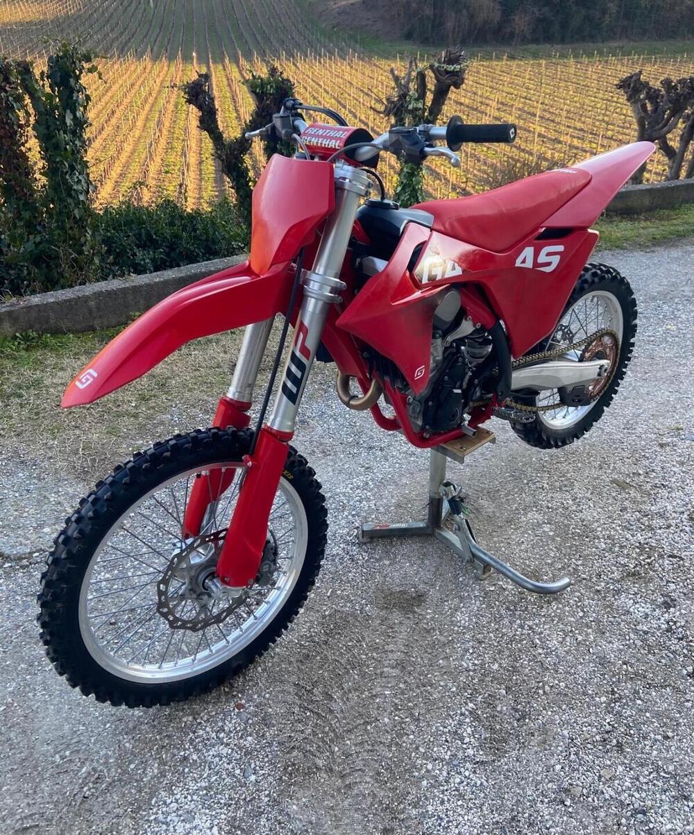 GASGAS MC 250 F (2024) (5)