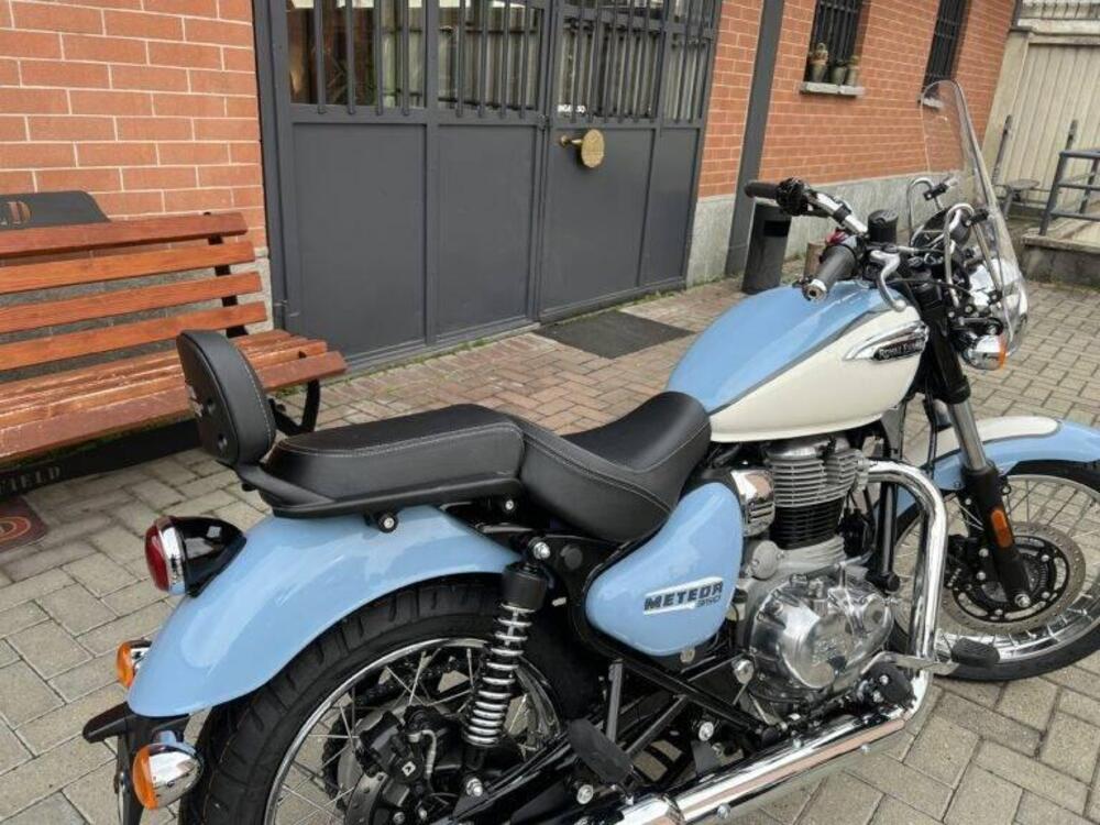 Royal Enfield Meteor 350 Aurora (2024 - 26) (4)
