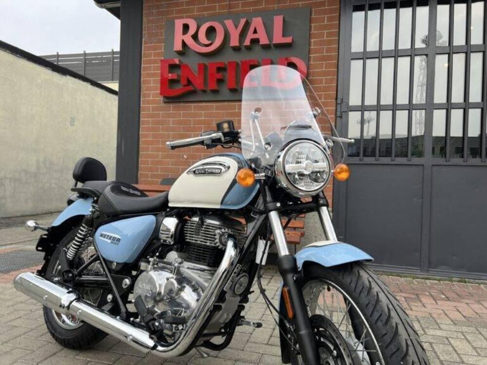 Royal Enfield Meteor 350 Aurora (2024 - 26) (8)