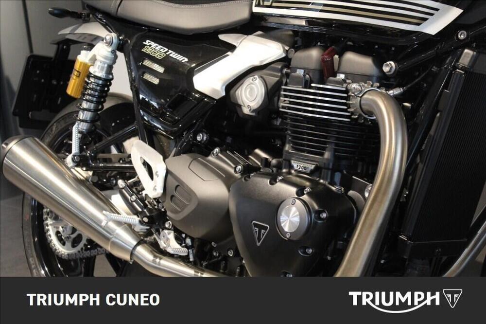 Triumph Speed Twin 1200 RS (2025 - 26) (5)