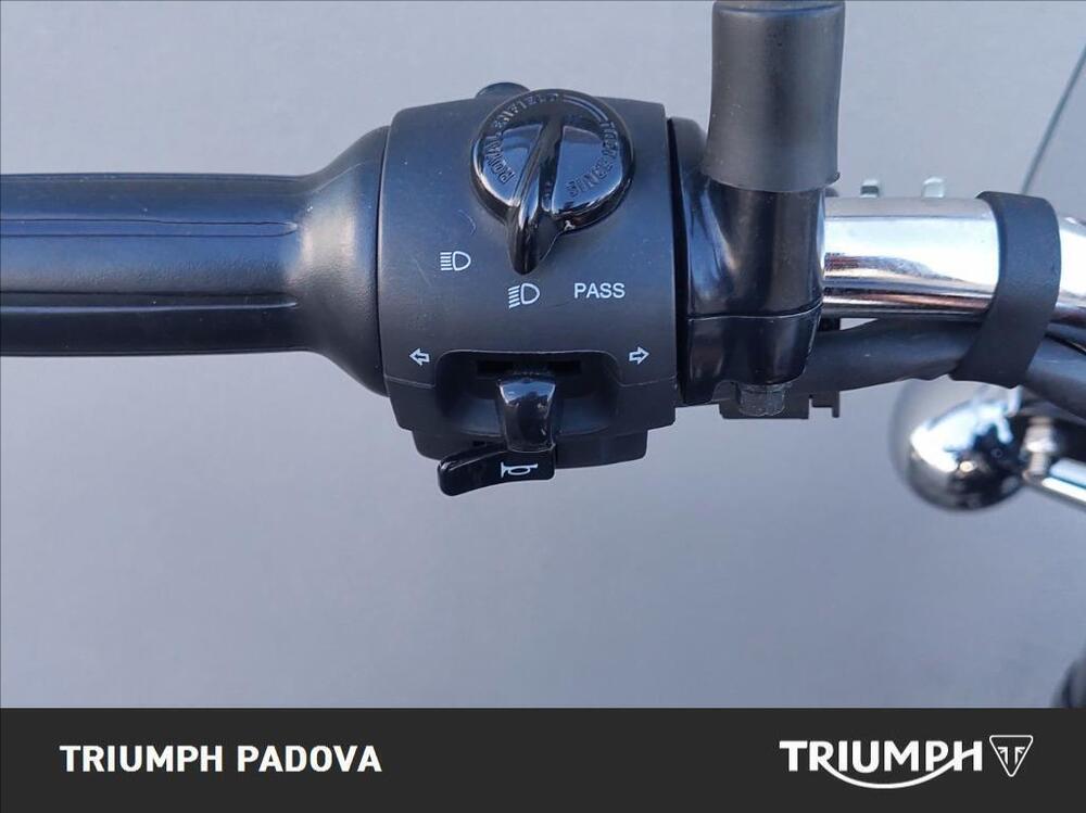 Royal Enfield Meteor 350 (2021 - 26) (12)