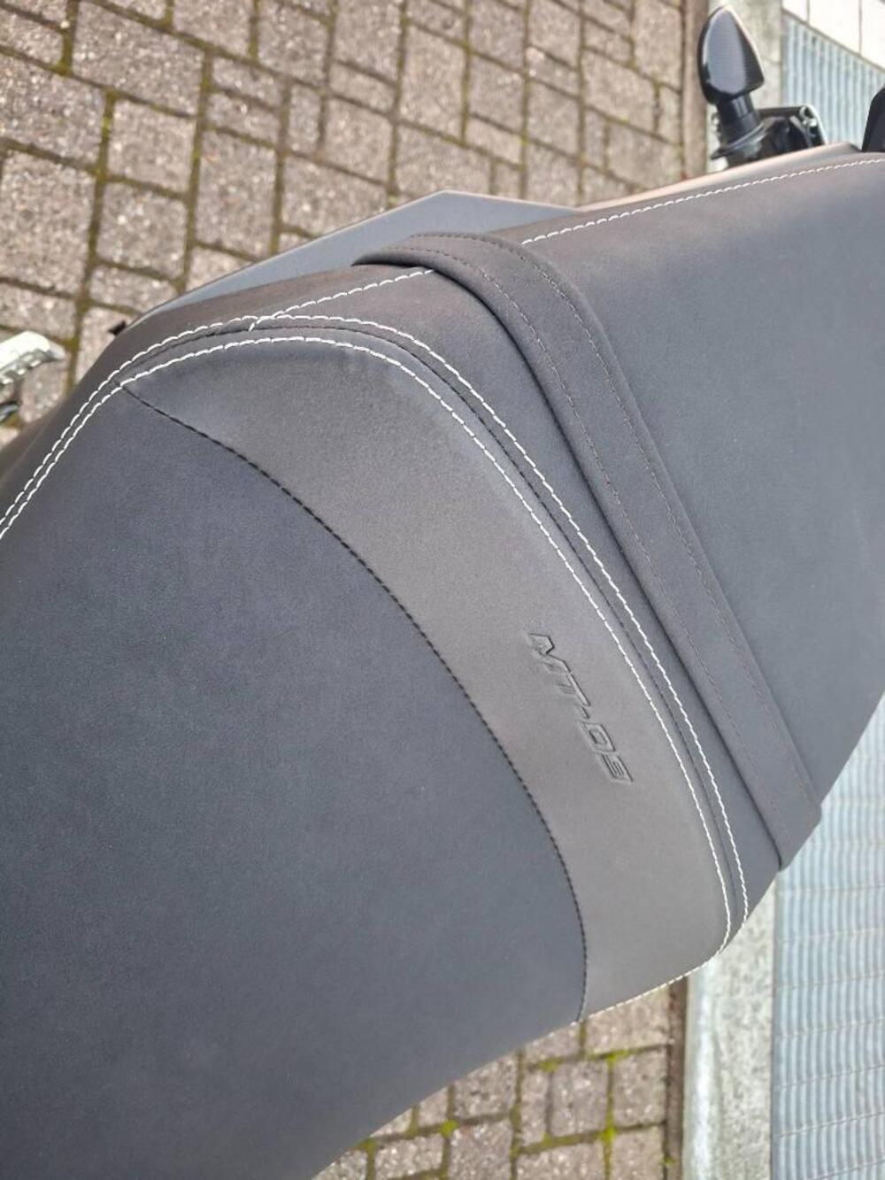 Yamaha MT-09 ABS (2016) (5)