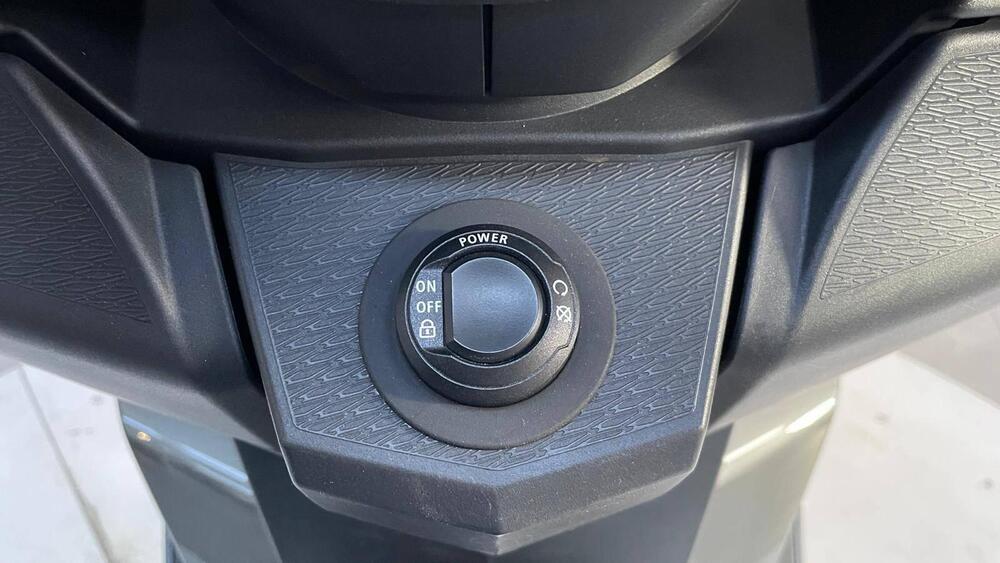 Bmw C 400 GT (2021 - 24) (15)