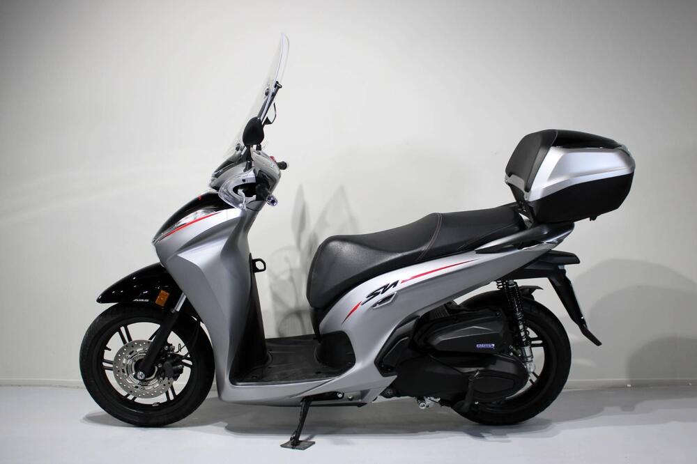 Honda SH 350 Sport (2021 - 24) (4)