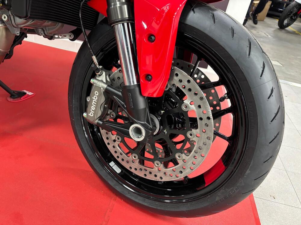 Ducati Monster 890 + (2026) (5)