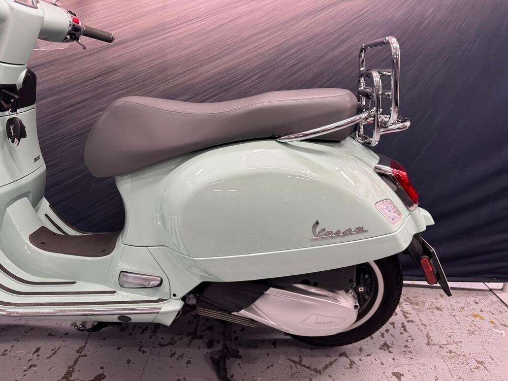 Vespa GTS 300 Super (2023 - 24) (6)