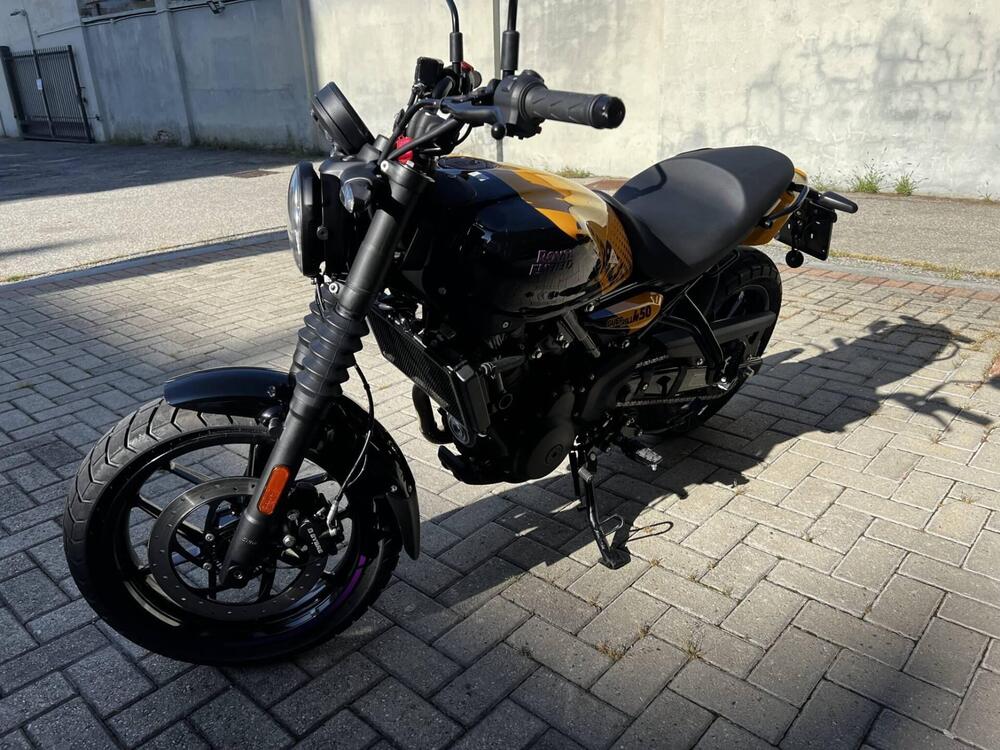 Royal Enfield Guerrilla 450 (2024 - 26) (3)