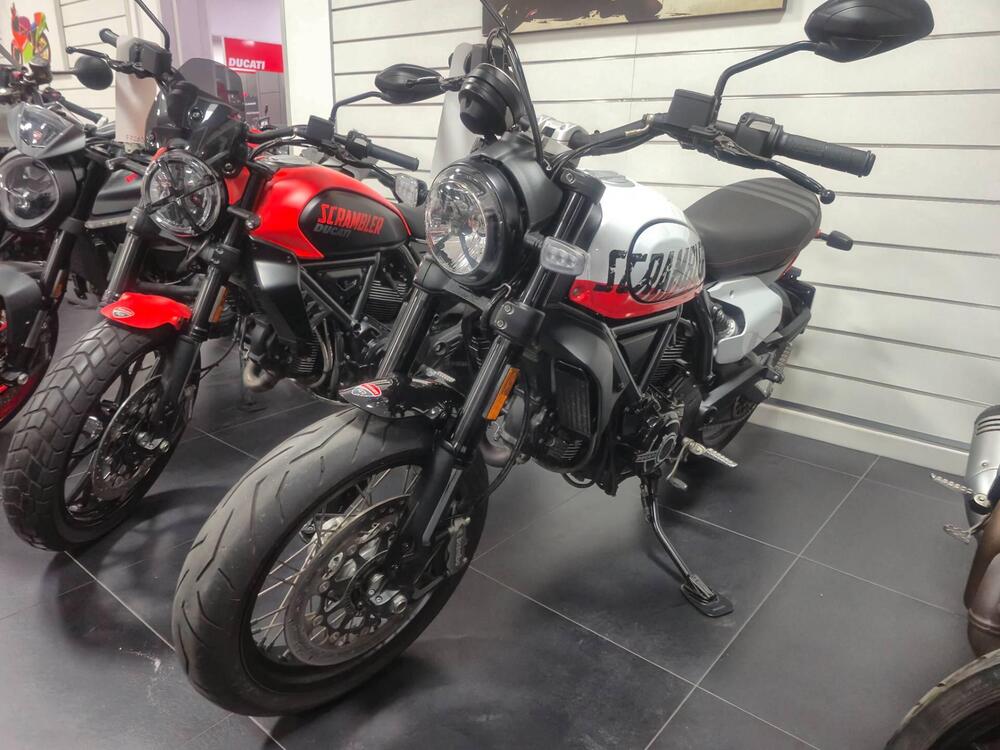 Ducati Scrambler 800 Urban Motard (2022) (4)
