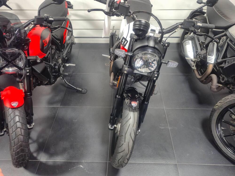 Ducati Scrambler 800 Urban Motard (2022) (5)