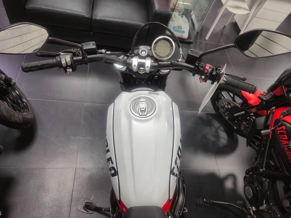 Ducati Scrambler 800 Urban Motard (2022) (6)