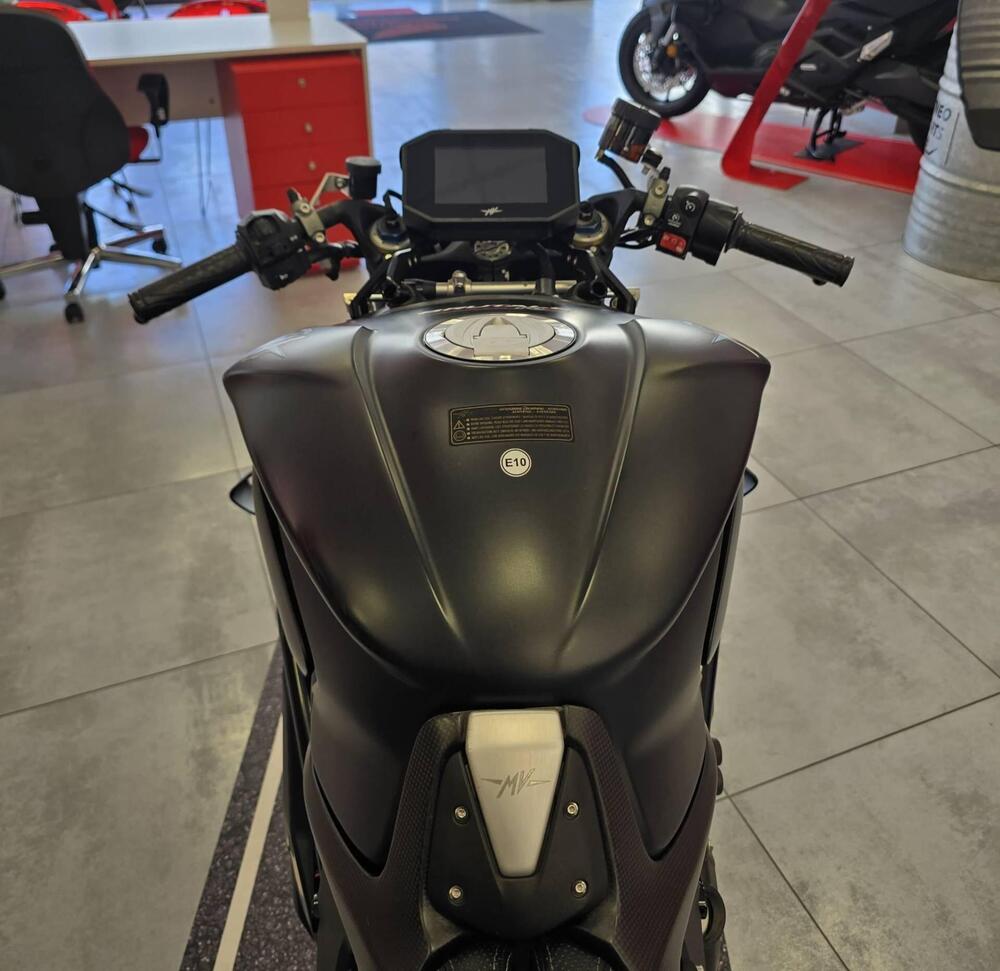 MV Agusta Brutale 1000 RR (2021 - 25) (5)