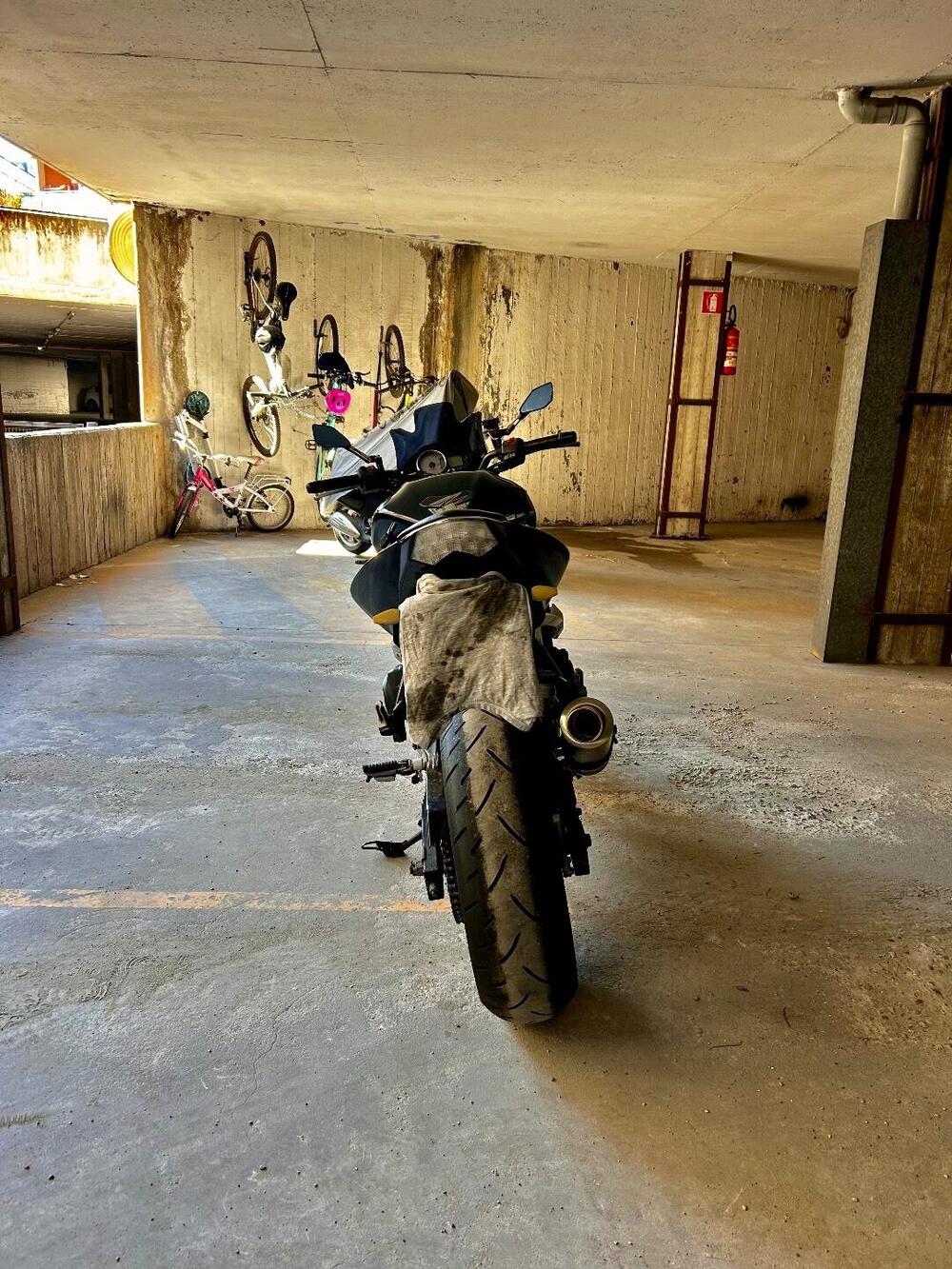 Kawasaki Z 750 (2007 - 14) (5)