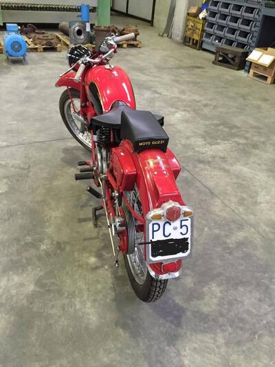 Moto Guzzi Airone 250 d'epoca