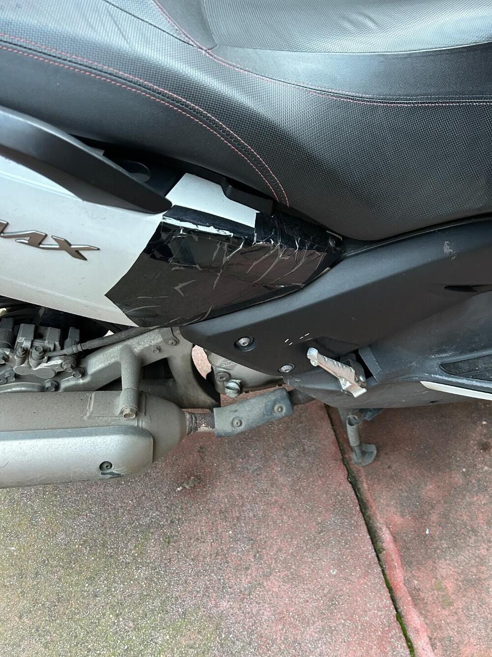 Yamaha X-Max 250 (2010 - 13) (6)