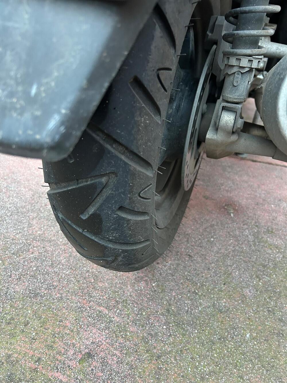 Yamaha X-Max 250 (2010 - 13) (7)