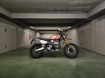 Triumph Scrambler 1200 XE Gold Line Edition (2021 - 22) usata