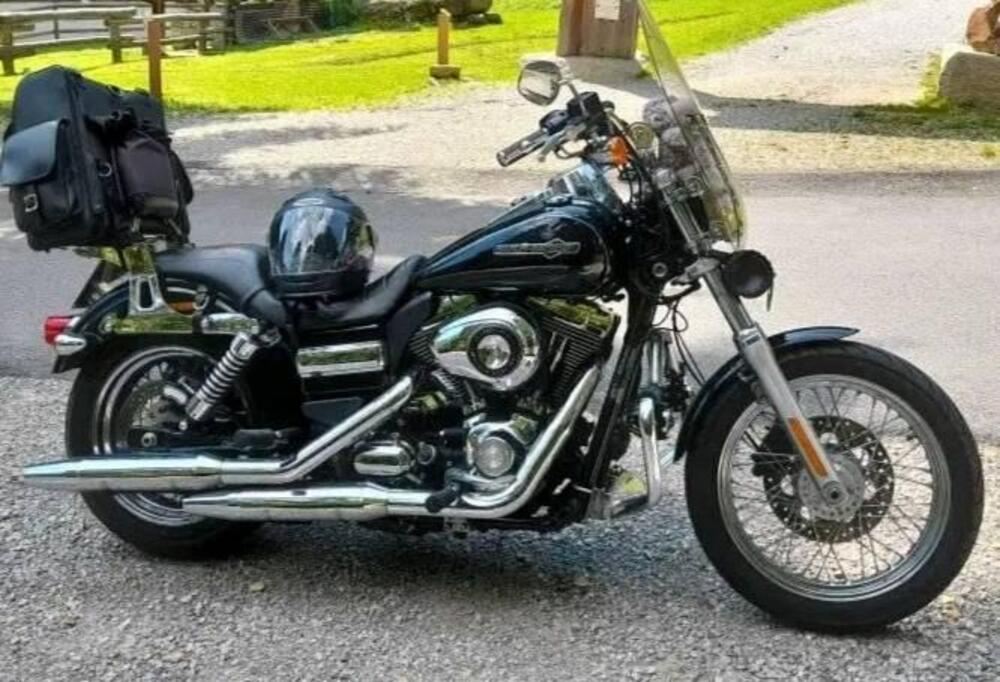 Harley-Davidson 1690 Super Glide Custom (2014) - FXDC