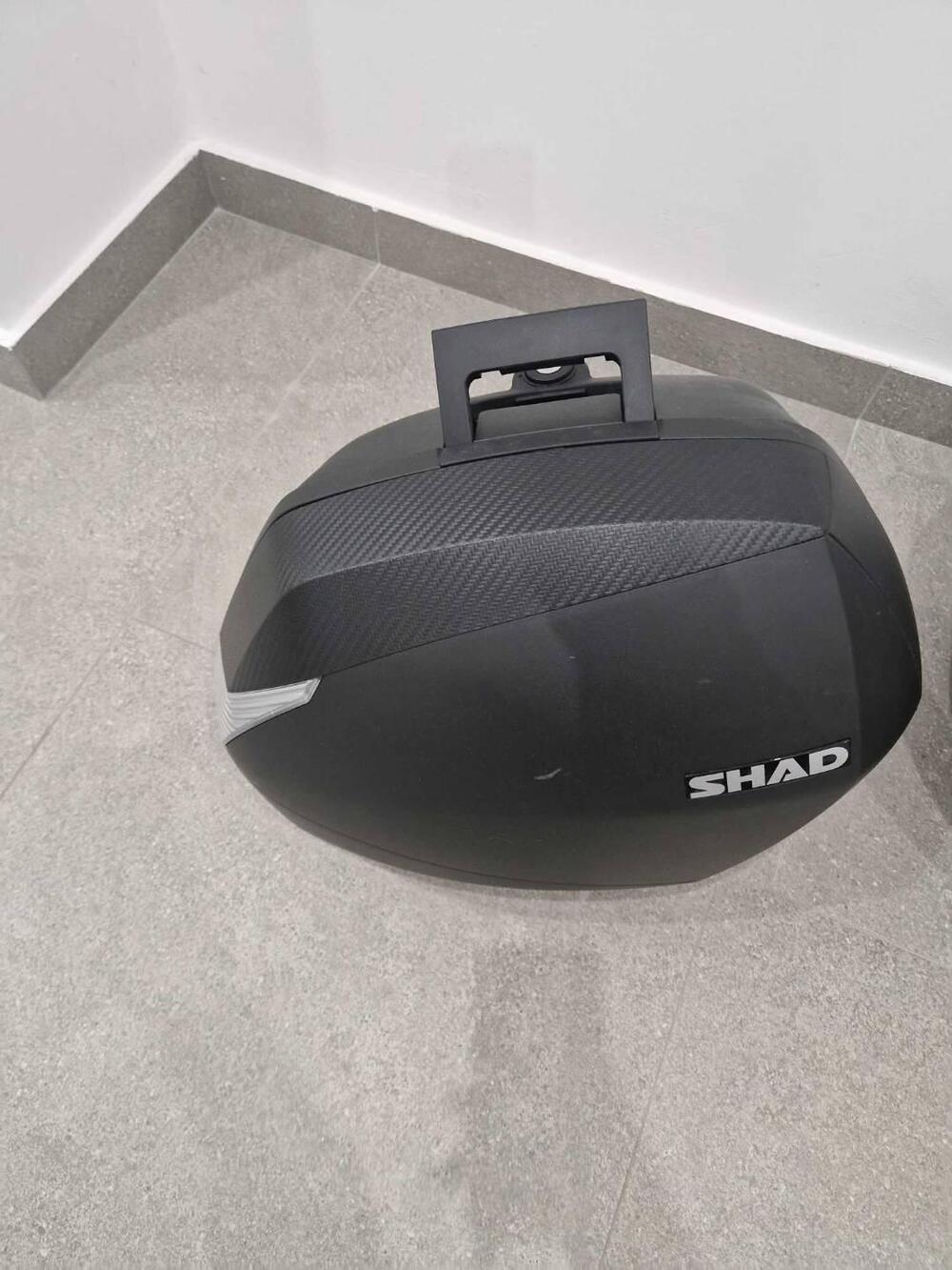 Tris di valigie Shad (6)