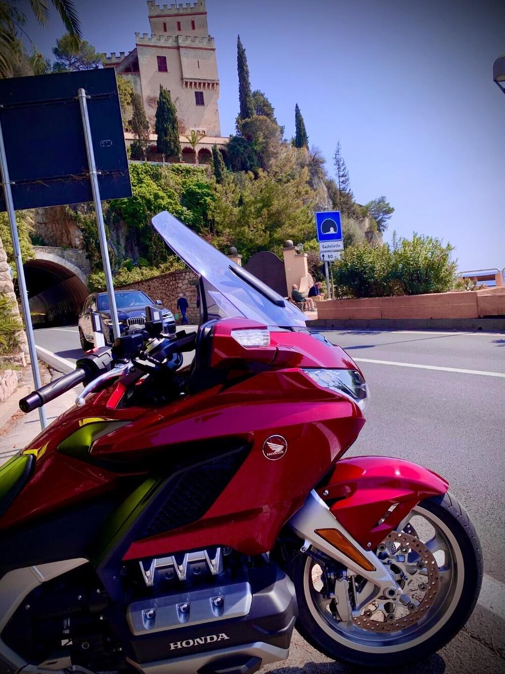 Honda GL 1800 Gold Wing Tour (2018 - 20) (2)