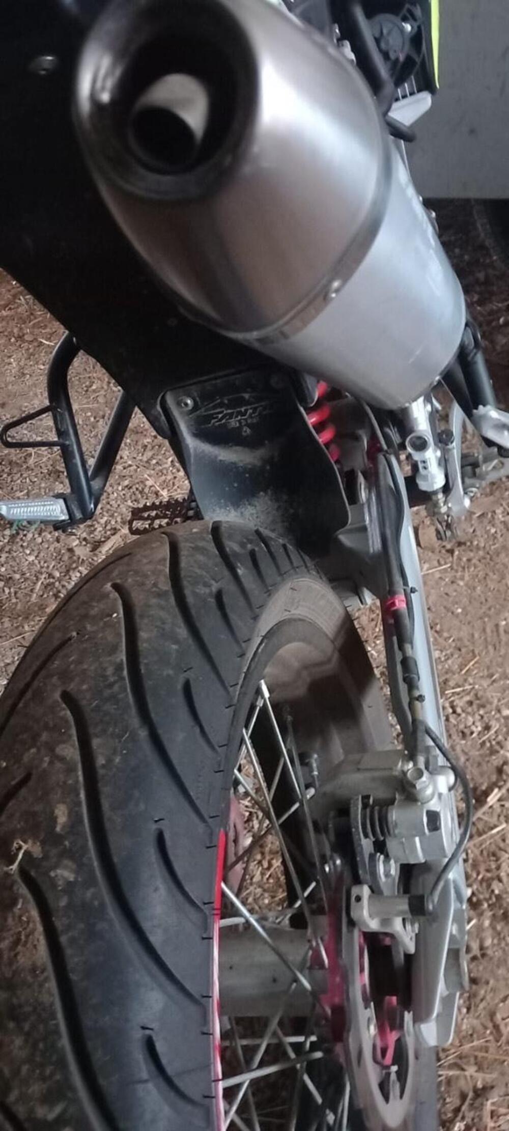 Fantic Motor Motard 125 Performance 4t (2020) (7)