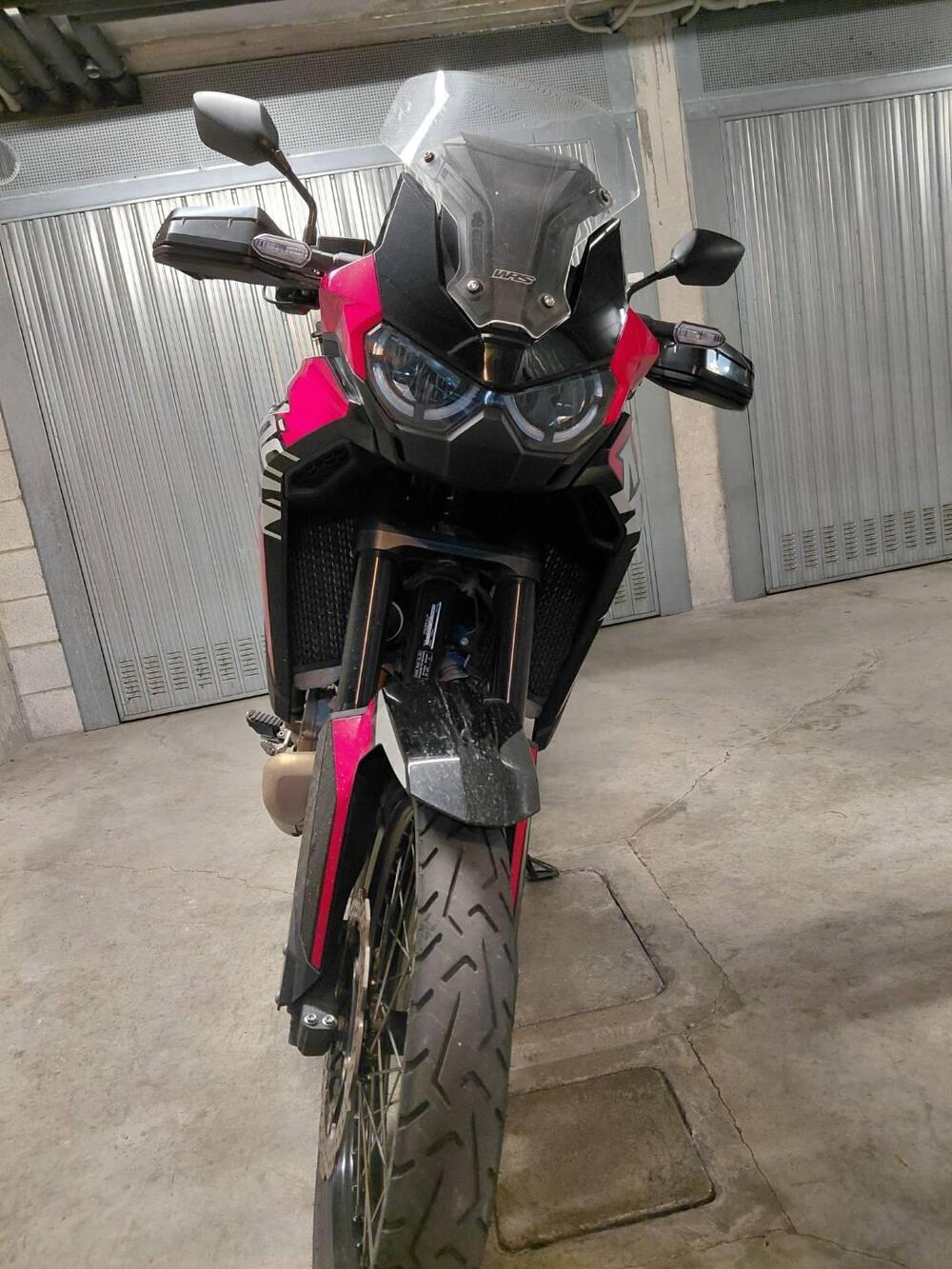 Honda Africa Twin CRF 1100L Urban (2022 - 23) (9)