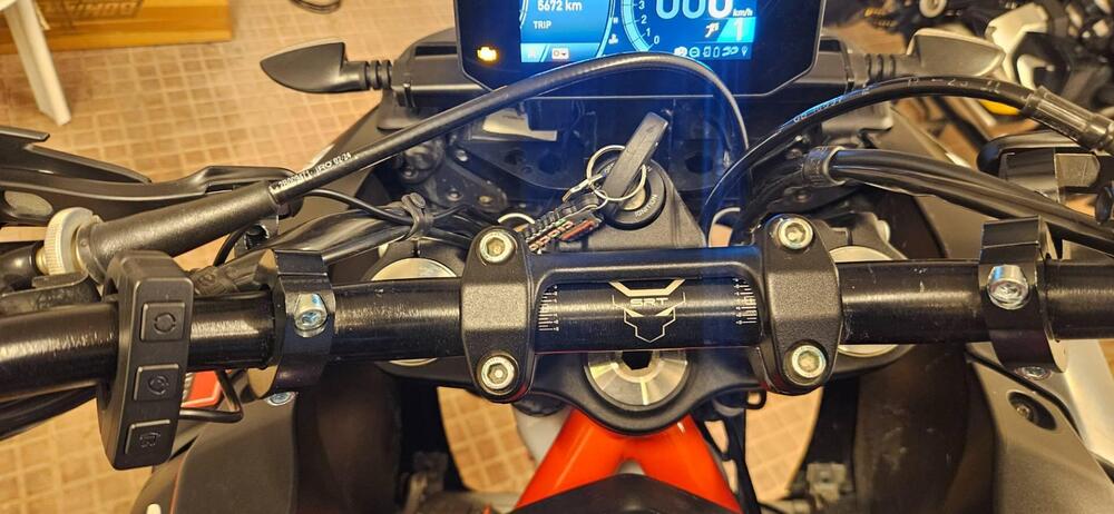 Aprilia Tuareg 660 (2022 - 24) (9)