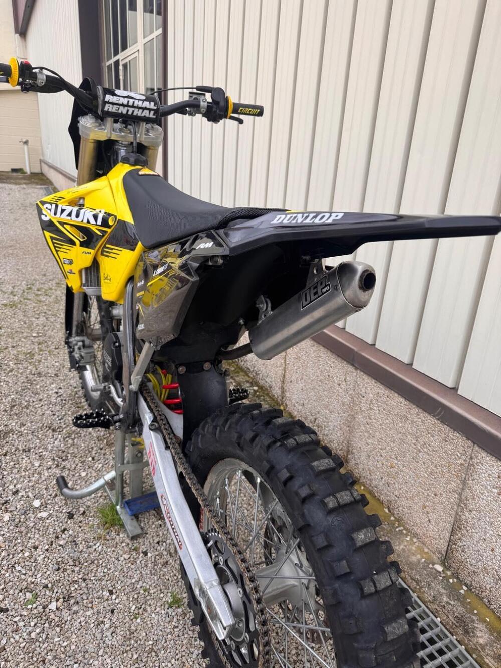 Suzuki RM 125 (2002 - 03) (6)