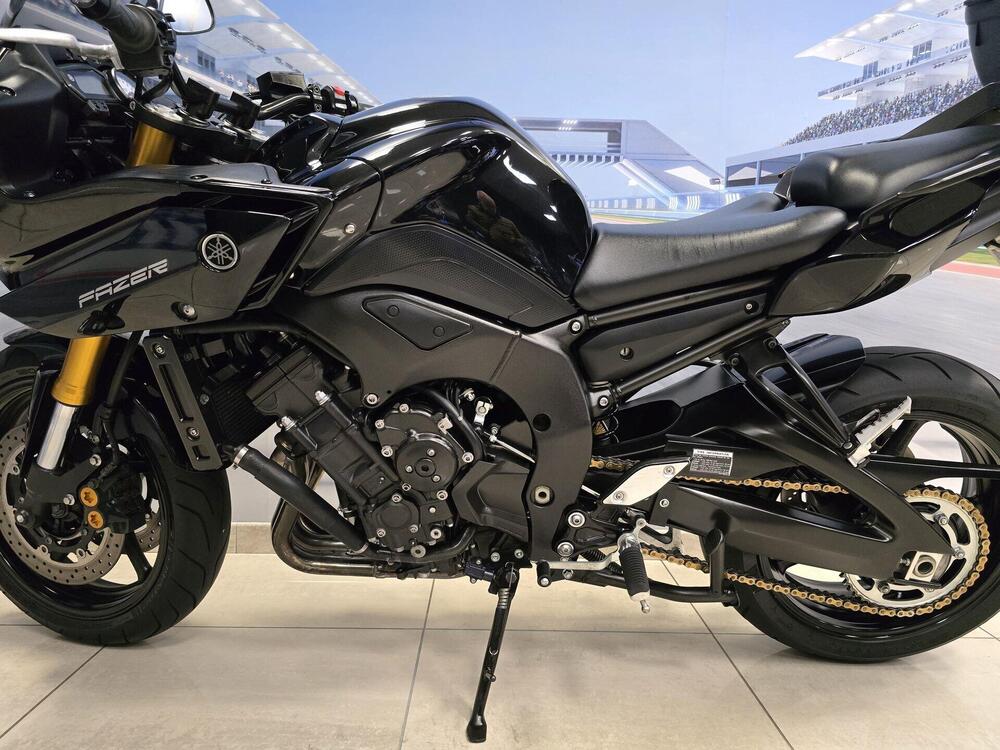 Yamaha Fazer 8 (2010 - 16) (9)