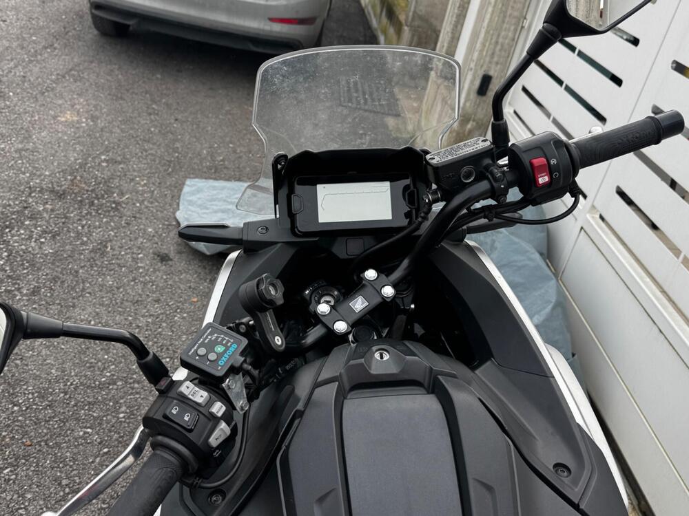 Honda NC 750 X Urban (2021 - 24) (2)