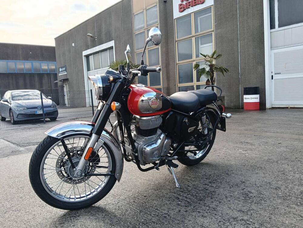 Royal Enfield Classic 350 (2021 - 26) (3)