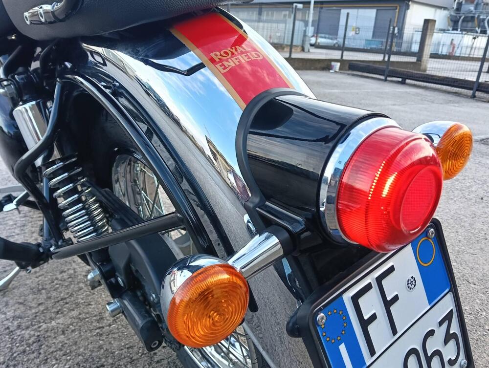 Royal Enfield Classic 350 (2021 - 26) (10)