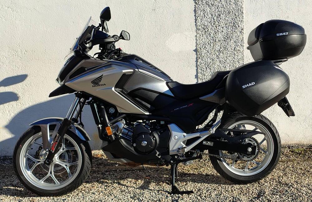 Honda NC 750 X DCT ABS (2016 -17) (2)