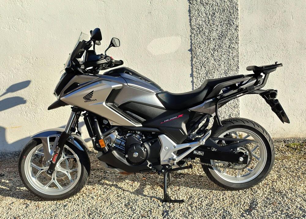 Honda NC 750 X DCT ABS (2016 -17) (4)