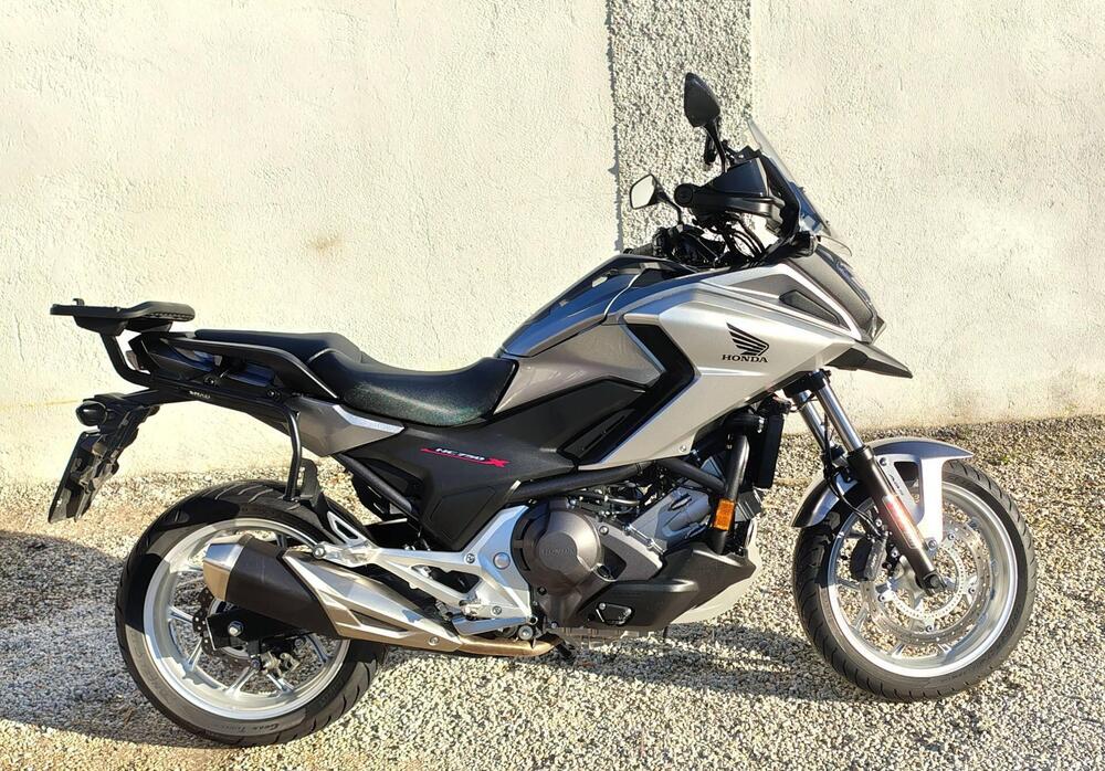 Honda NC 750 X DCT ABS (2016 -17) (3)