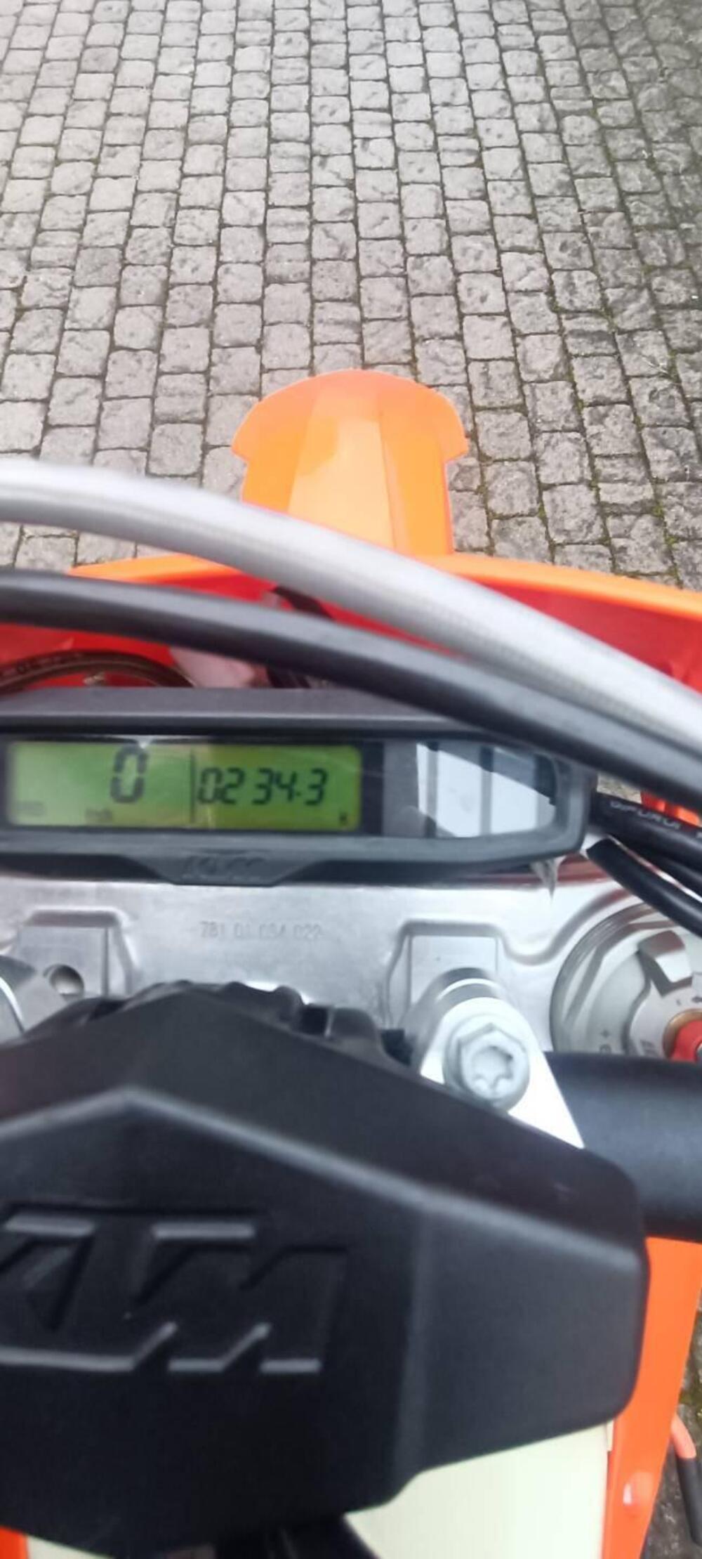 KTM 250 EXC TPI (2022) (5)