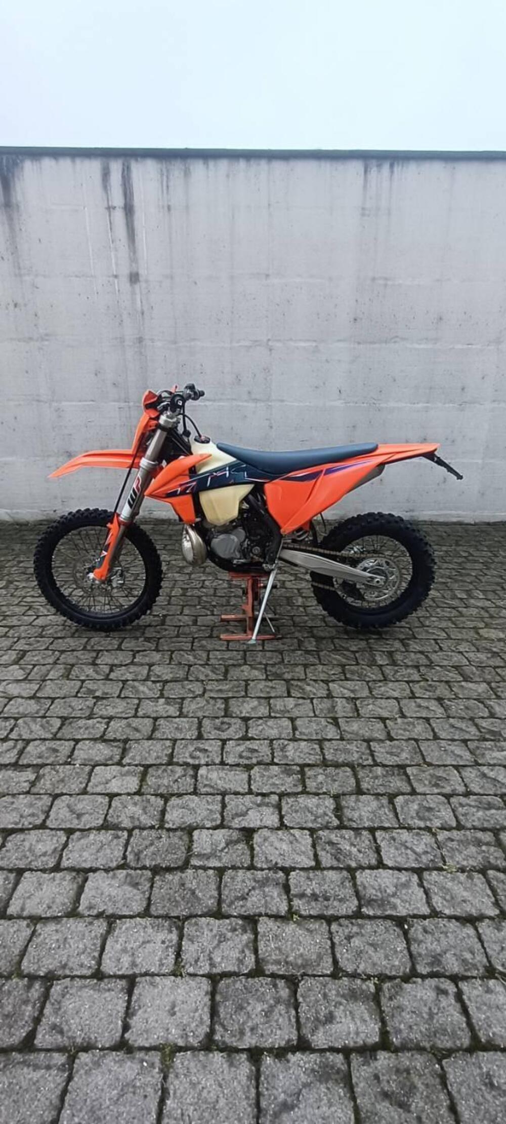 KTM 250 EXC TPI (2022) (12)