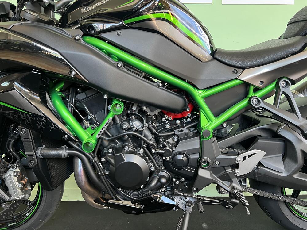 Kawasaki Z H2 (2020) (19)
