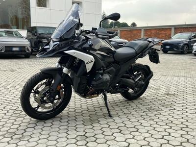 Bmw R 1300 GS Triple Black (2023 - 26) usata