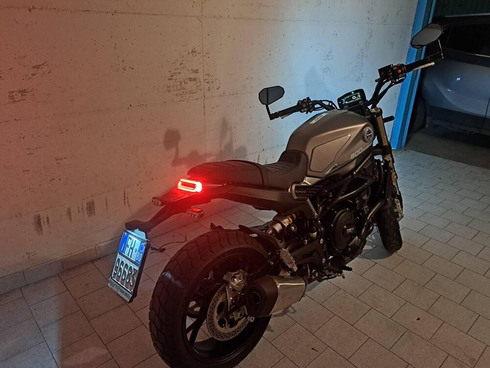 Benelli Leoncino 800 (2022 - 26) (6)
